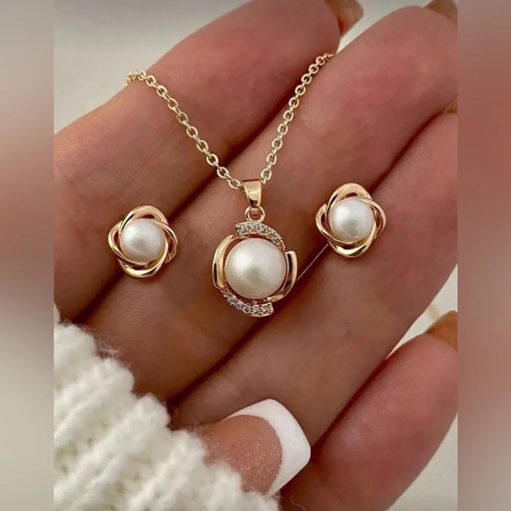 Gold and Faux Pearl Jewelry Set